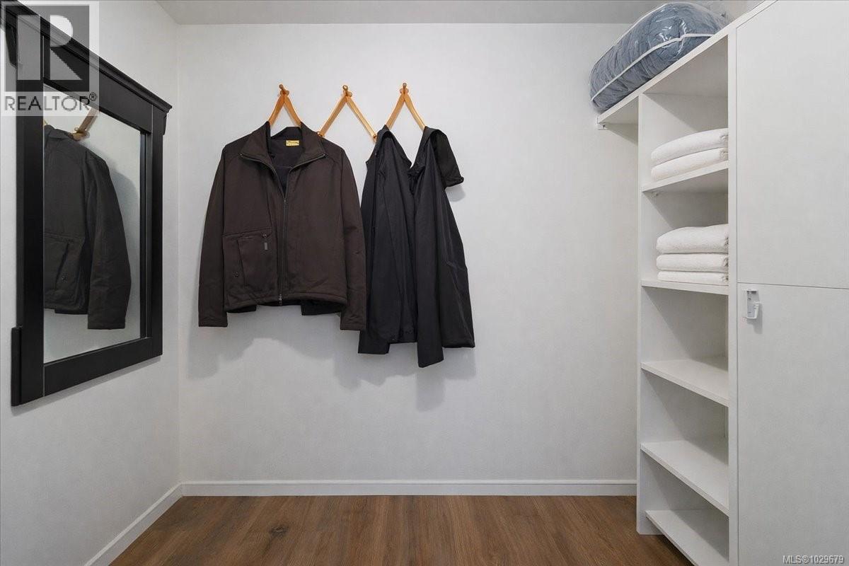 #9 639 KILDEW RD - 29