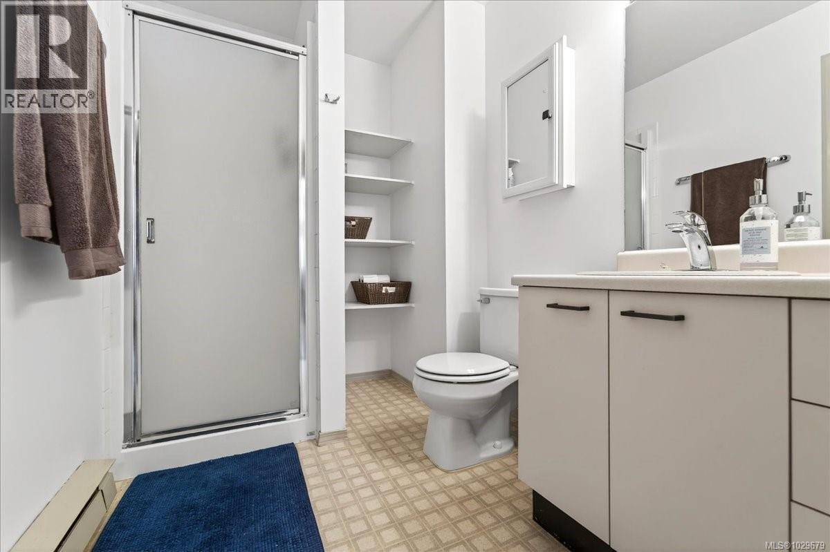 #9 639 KILDEW RD - 30