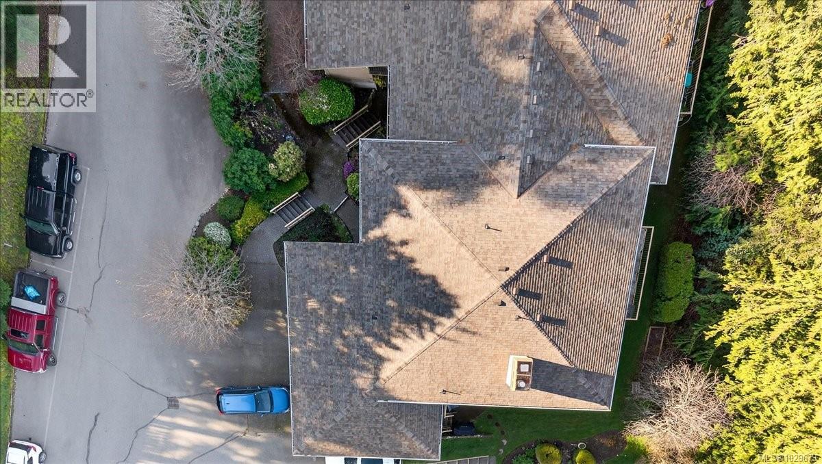 #9 639 KILDEW RD - 48