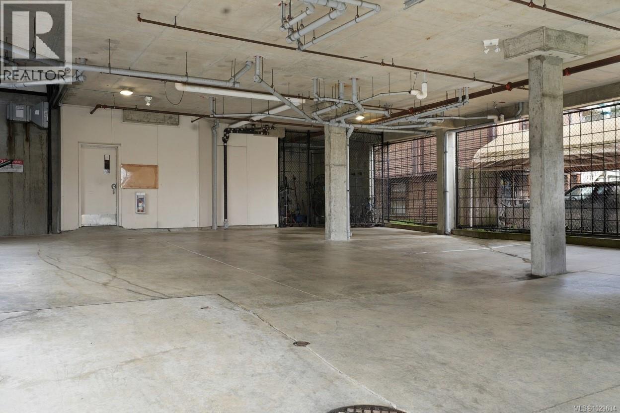 #402 1121 FORT ST - 13