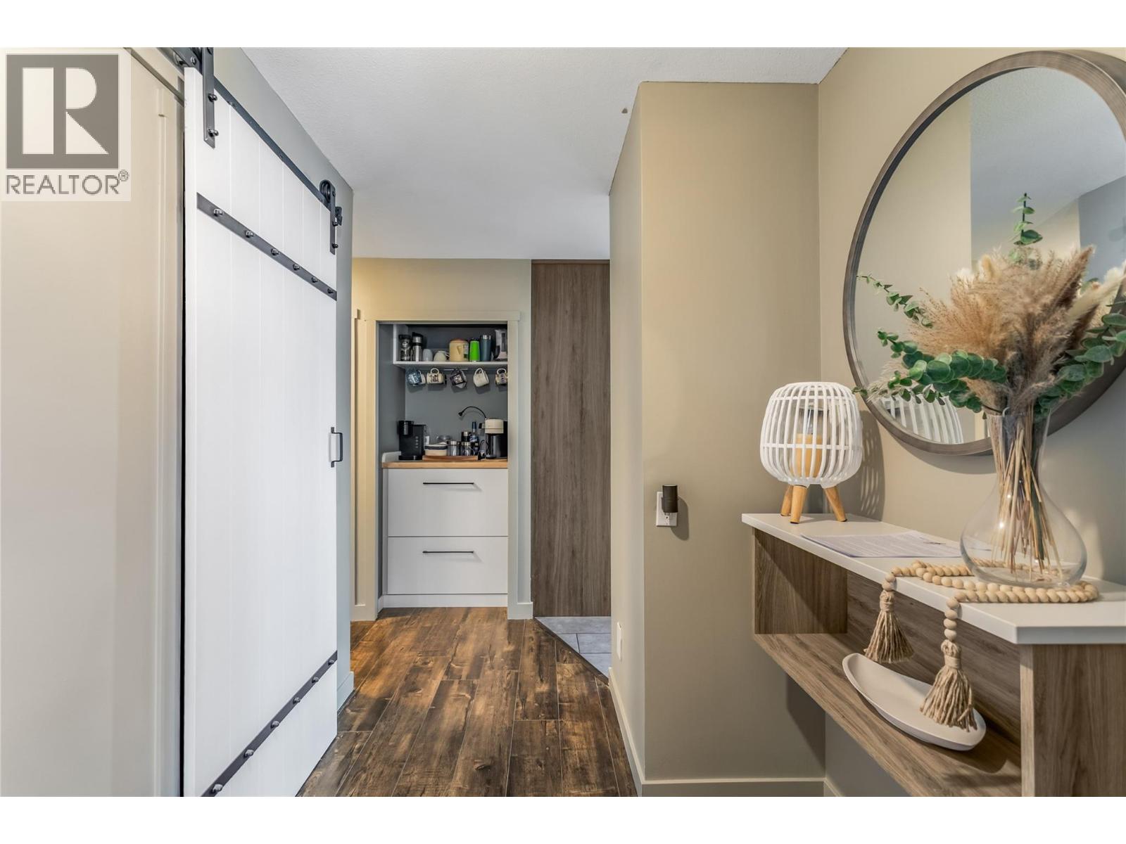 #9 140 NICKEL ROAD - 12