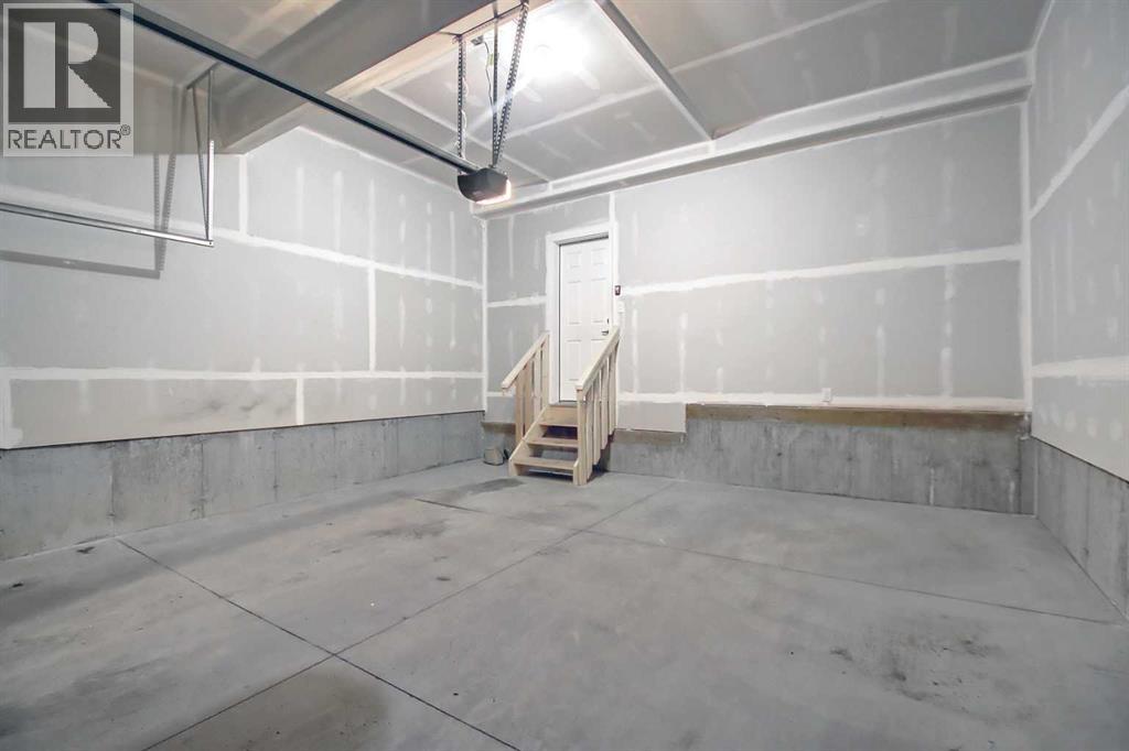 Single Family House for Sale in  Yorkville Boulevard SW Yorkville Calgary 