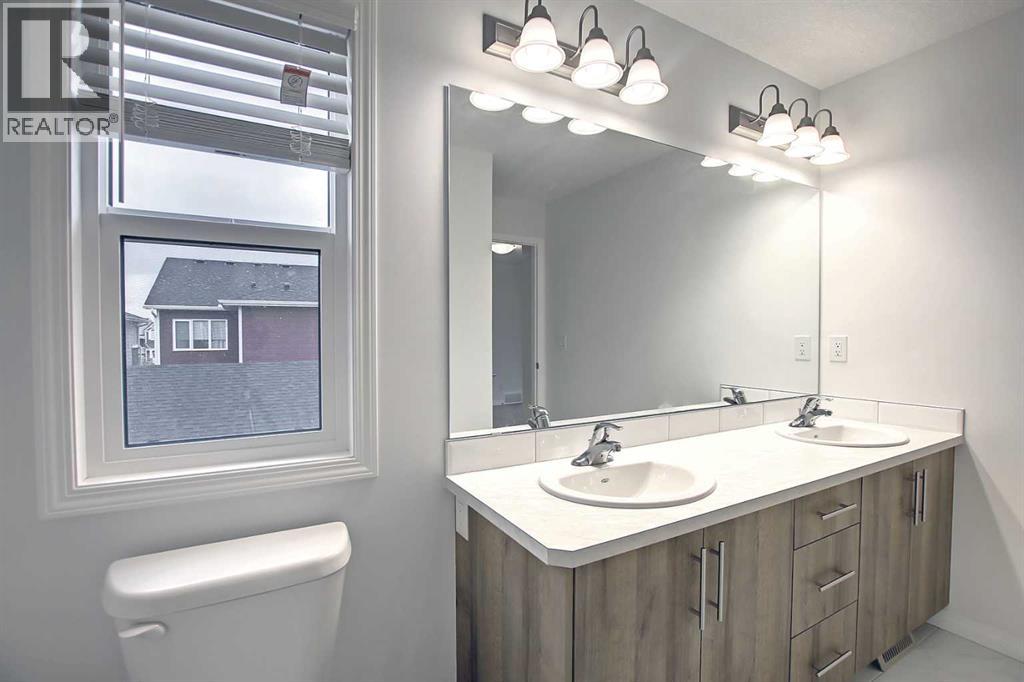 Single Family House for Sale in  Yorkville Boulevard SW Yorkville Calgary 