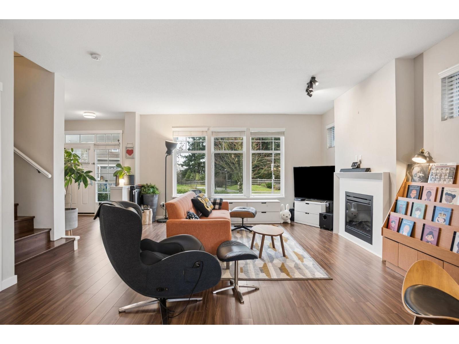 #75-10500 DELSOM Crescent, Delta