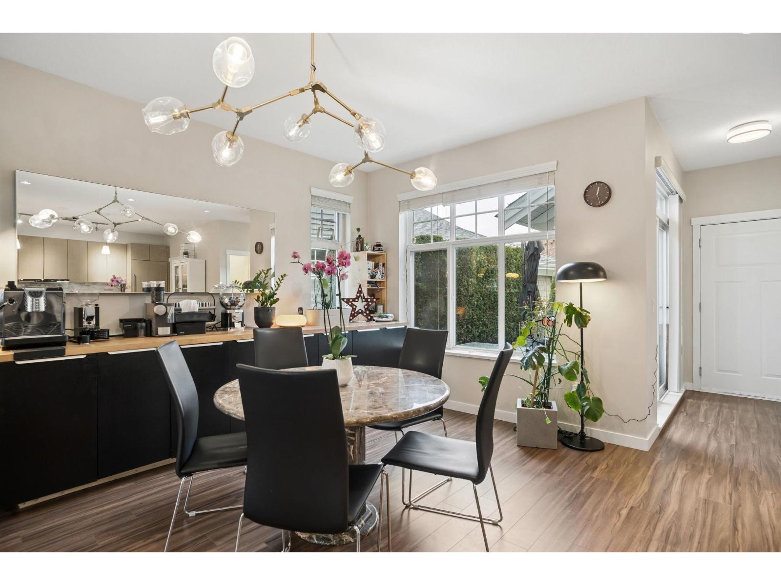 #75-10500 DELSOM Crescent, Delta