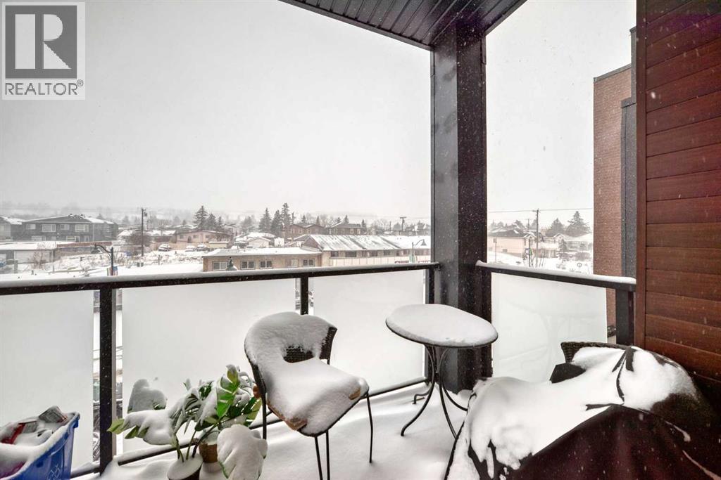 Single Family House for Sale in    Street NW Montgomery Calgary 