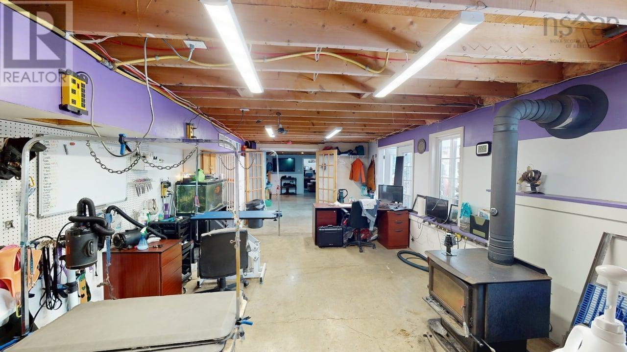 Property 16 of 20 of 2393 NS-337