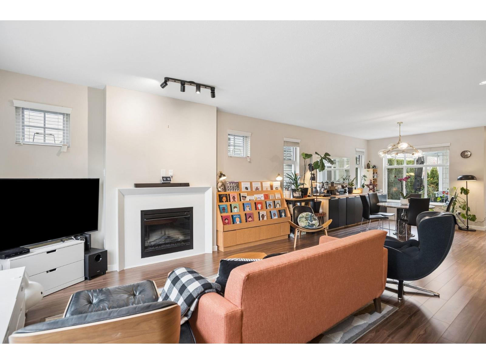 #75-10500 DELSOM Crescent, Delta