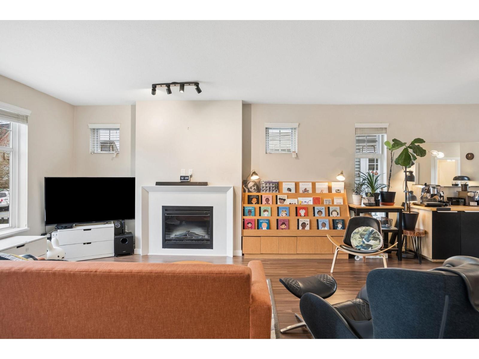 #75-10500 DELSOM Crescent, Delta