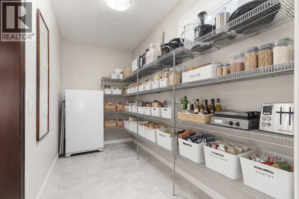 Single Family House for Sale in  Aspen Summit Circle SW Aspen Woods Calgary 