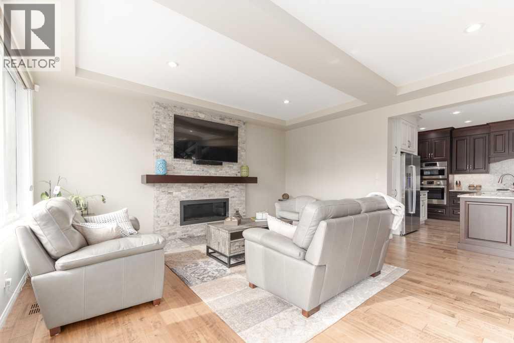 Single Family House for Sale in  Aspen Summit Circle SW Aspen Woods Calgary 