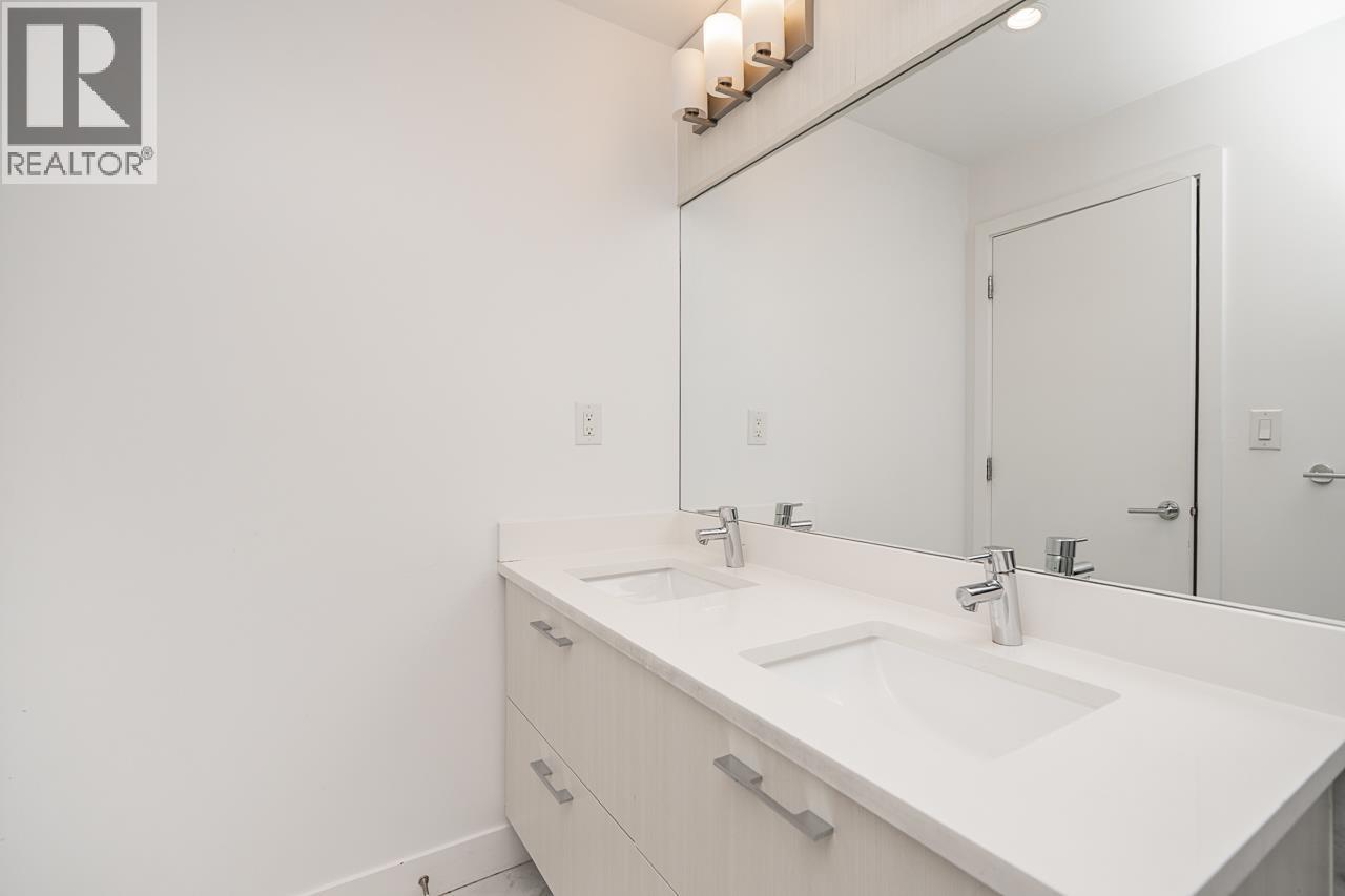 1801 518 WHITING WAY, Coquitlam