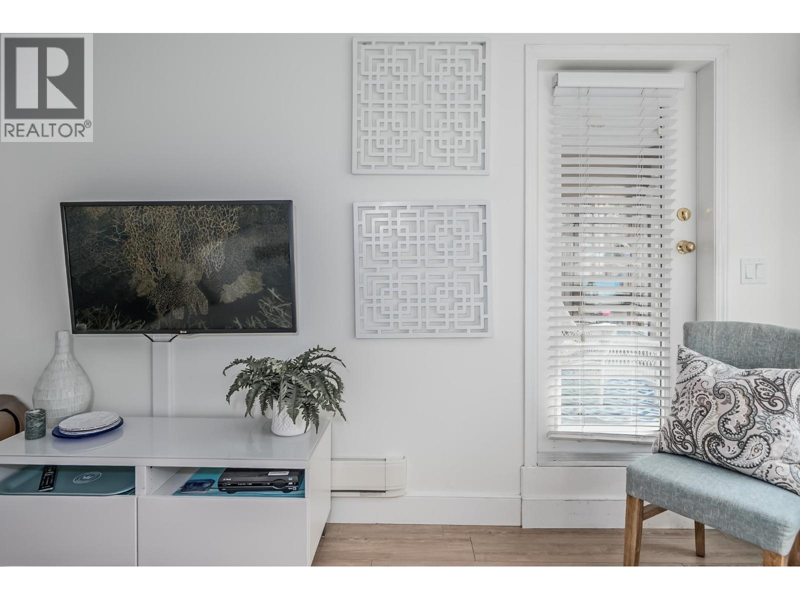 #112-5518 14 Avenue, Delta