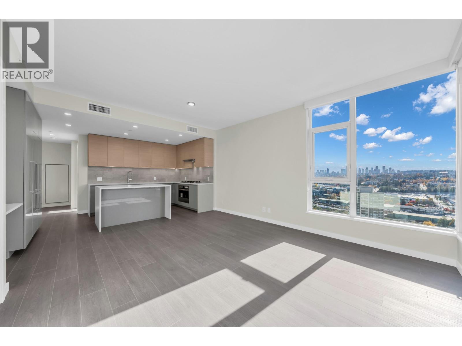 2202 4168 LOUGHEED Highway - photo 2