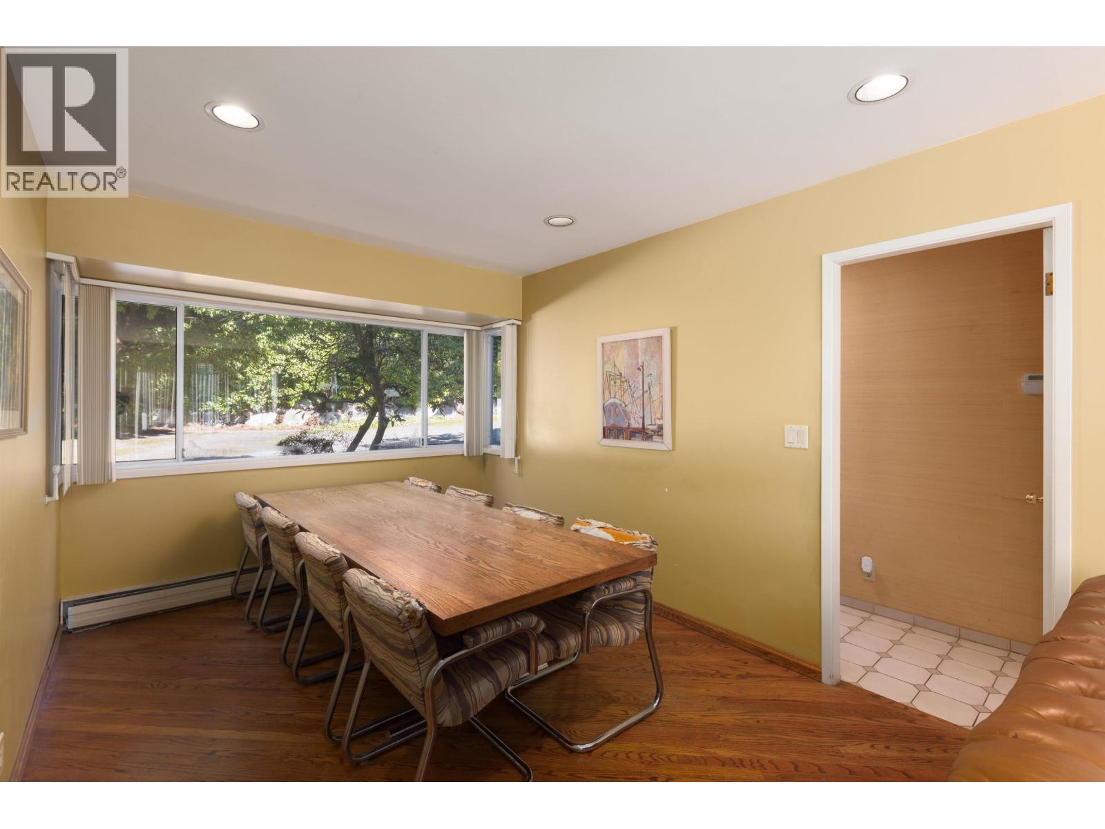 860 FAIRMILE ROAD, West Vancouver