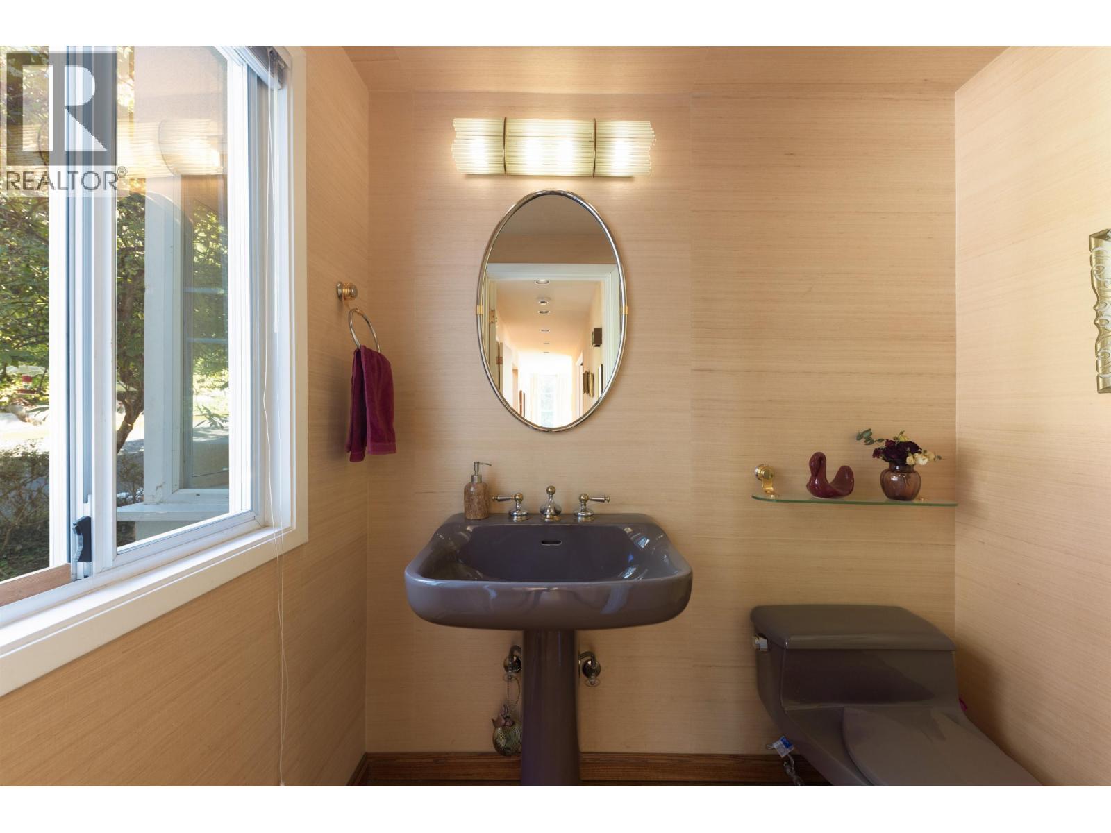 860 FAIRMILE ROAD, West Vancouver