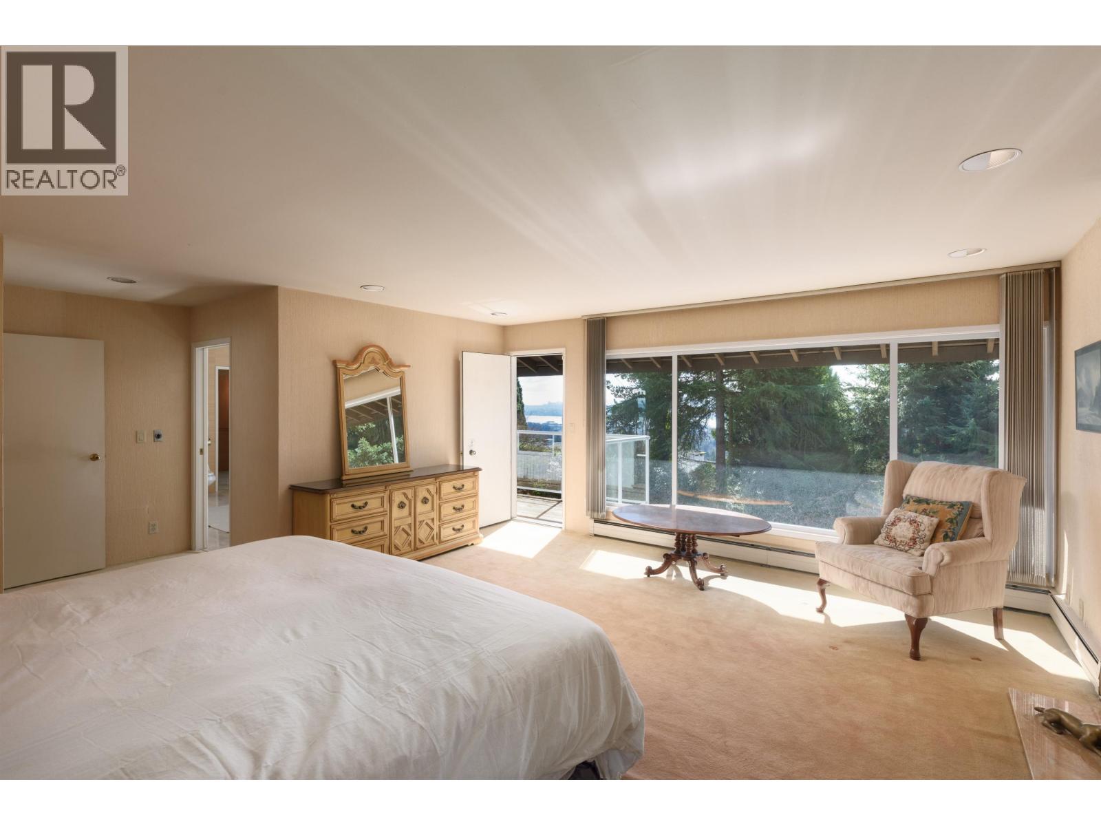 860 FAIRMILE ROAD, West Vancouver