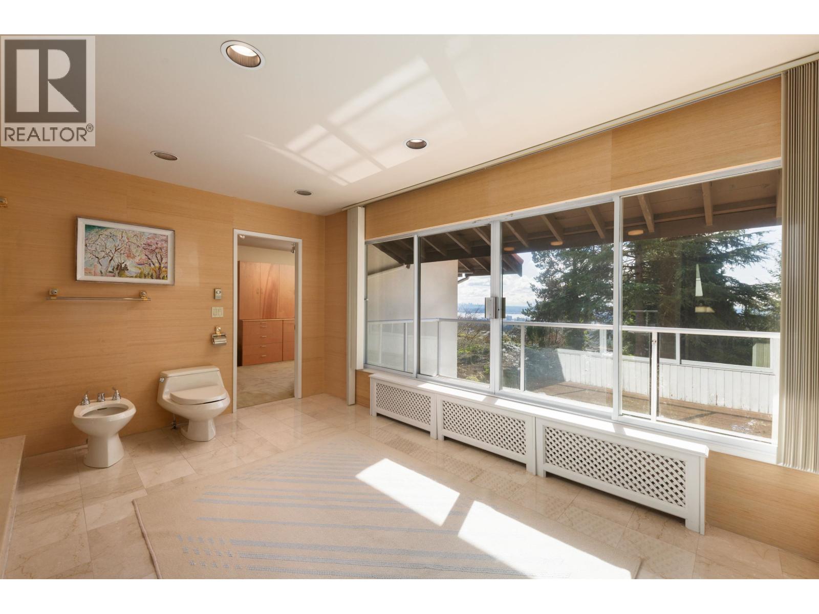 860 FAIRMILE ROAD, West Vancouver