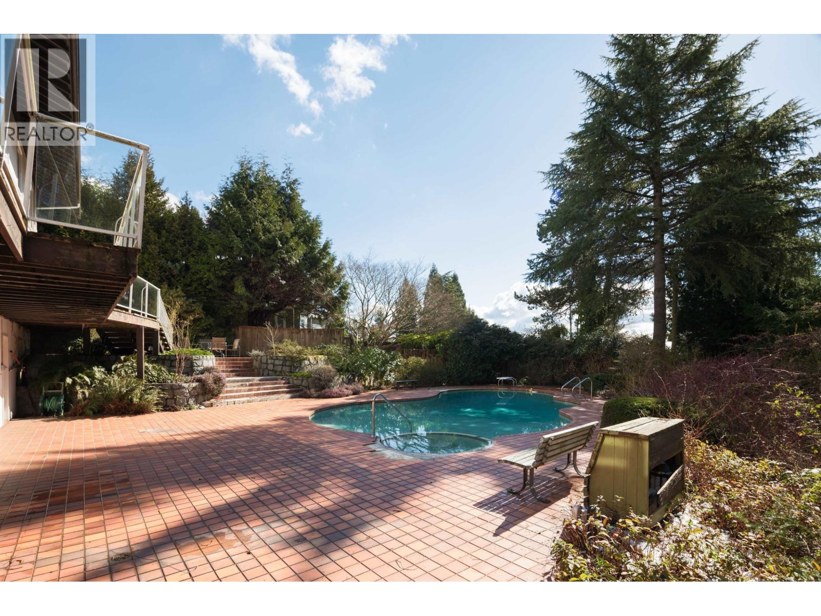 860 FAIRMILE ROAD, West Vancouver