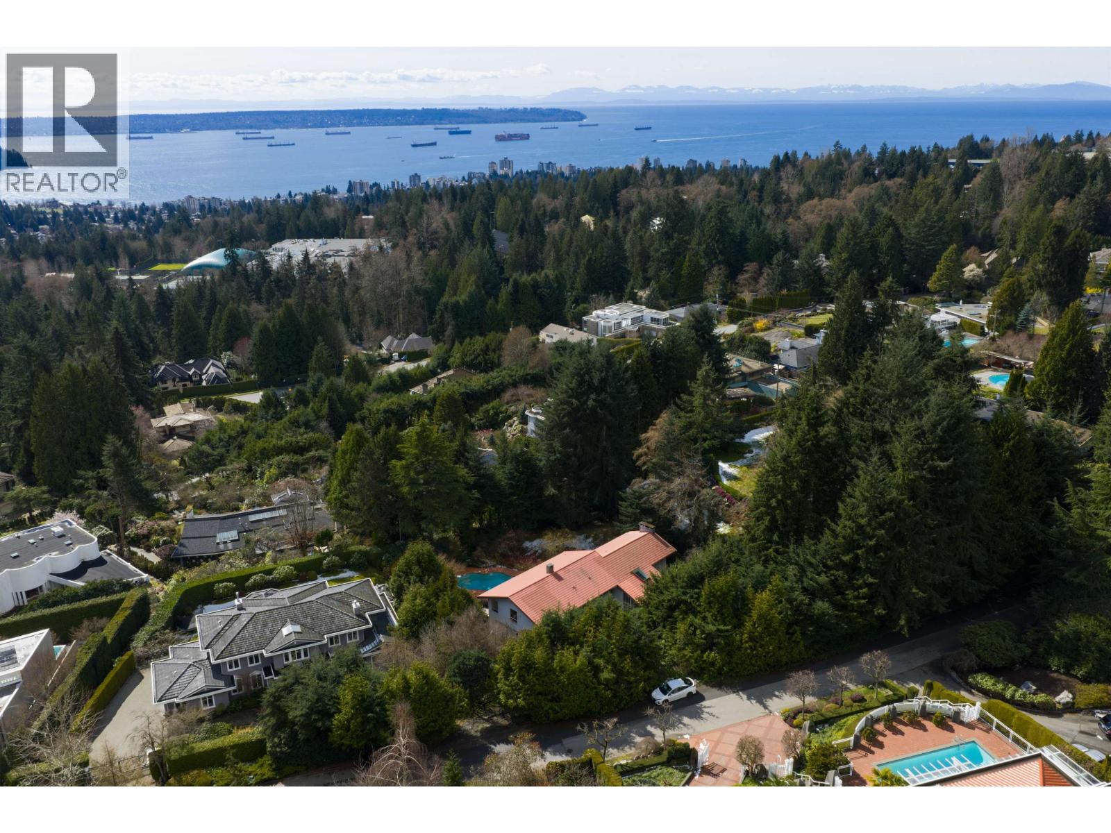 860 FAIRMILE ROAD, West Vancouver