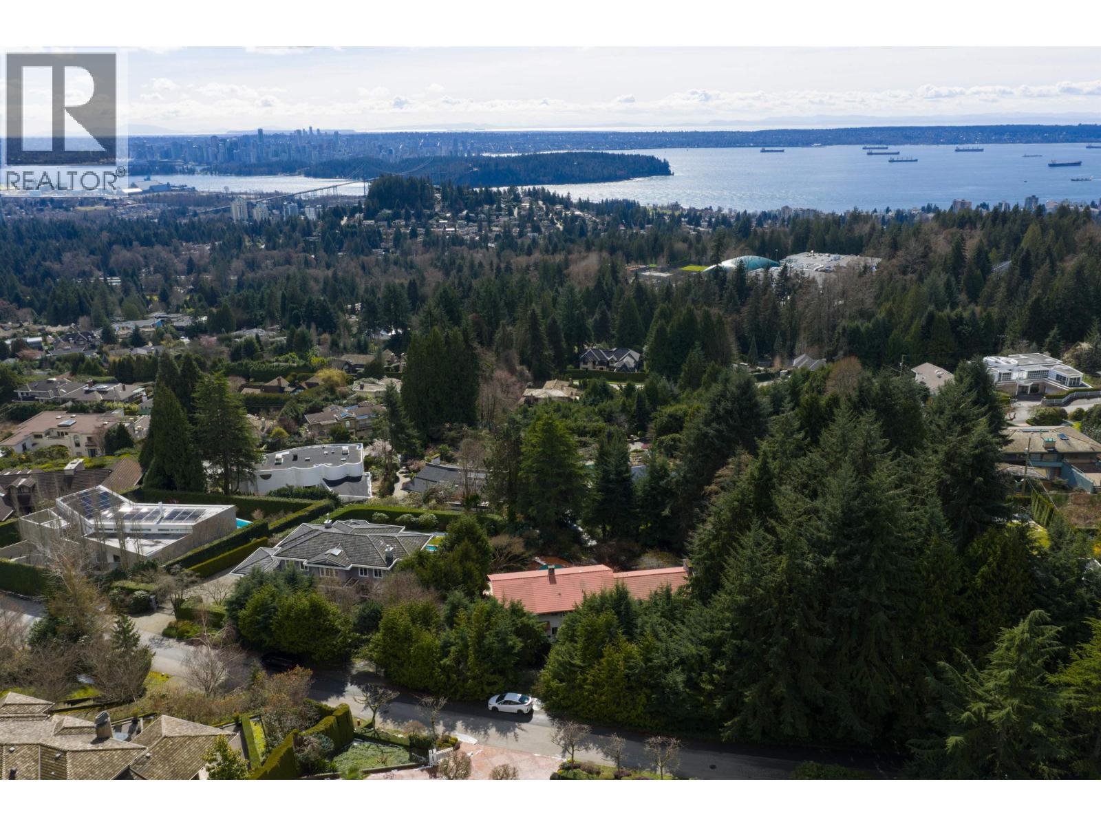 860 FAIRMILE ROAD, West Vancouver