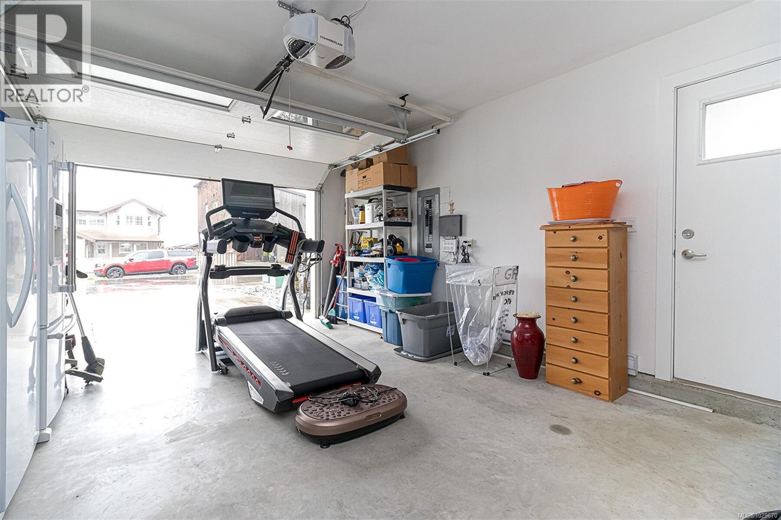 1921 TOMINNY RD - 25