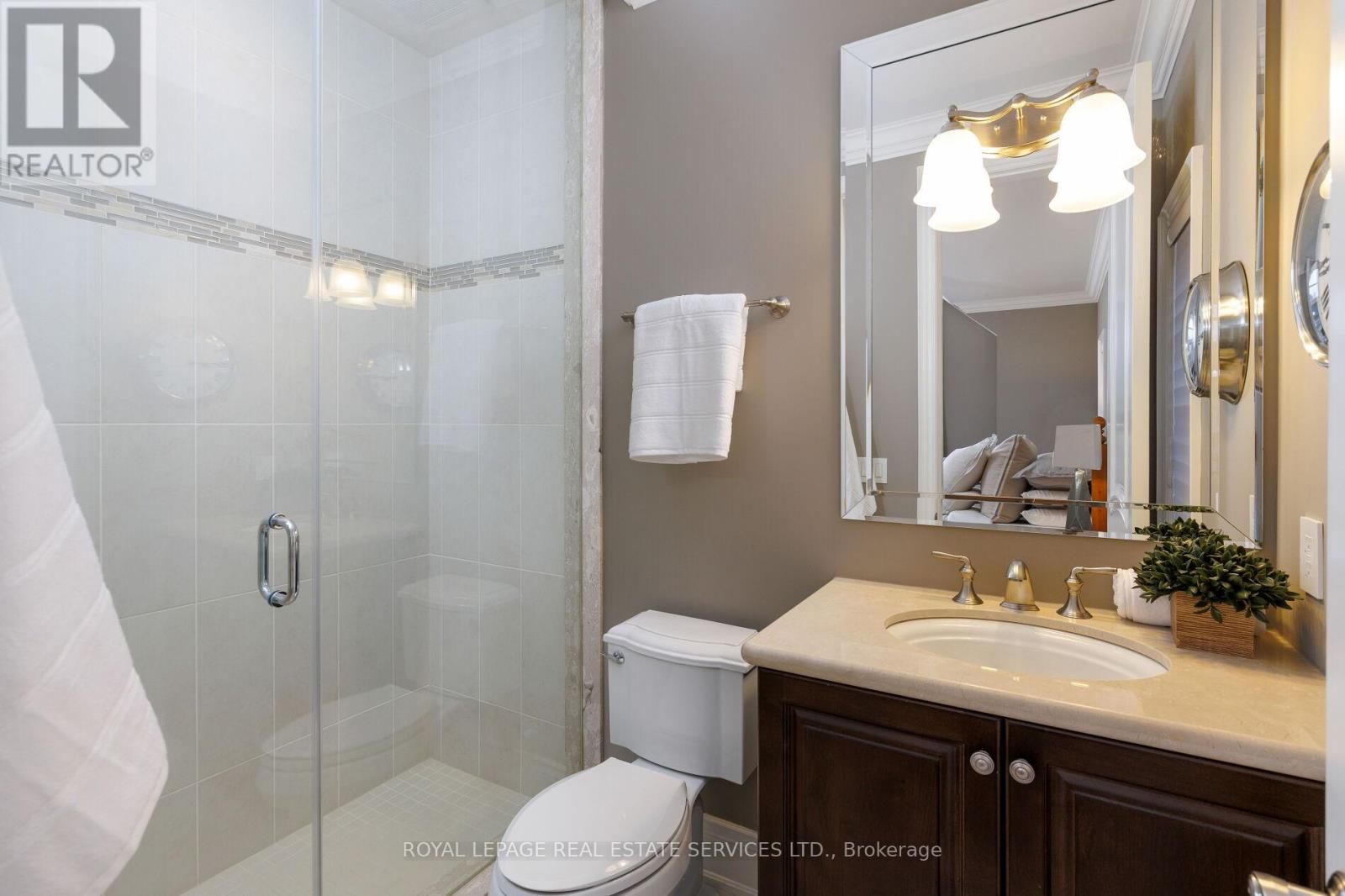 68 ANNSLEYWOOD COURT - 27
