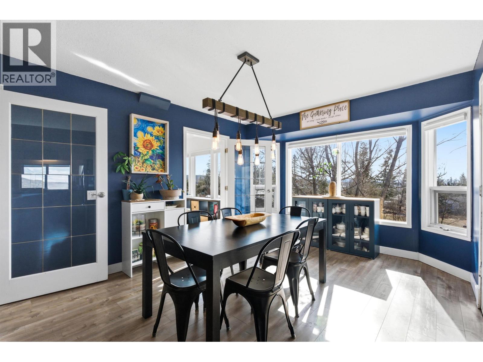 48 VALLEYVIEW ROAD - 17