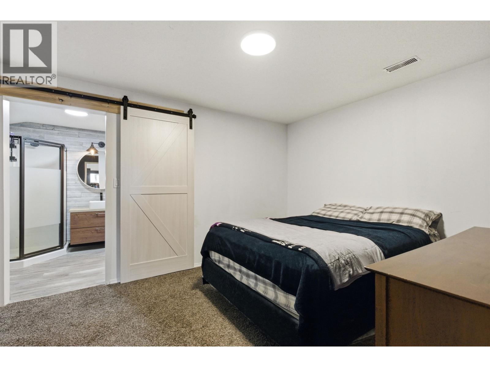 48 VALLEYVIEW ROAD - 36