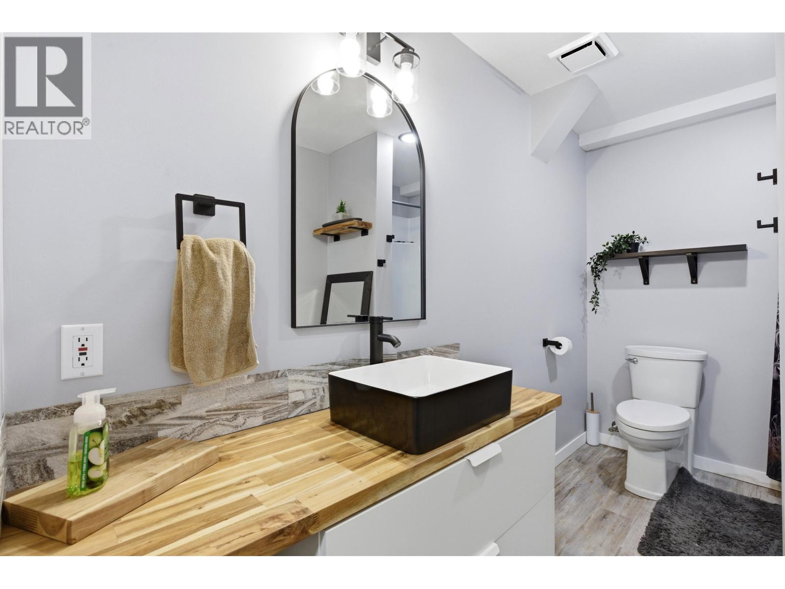 48 VALLEYVIEW ROAD - 39