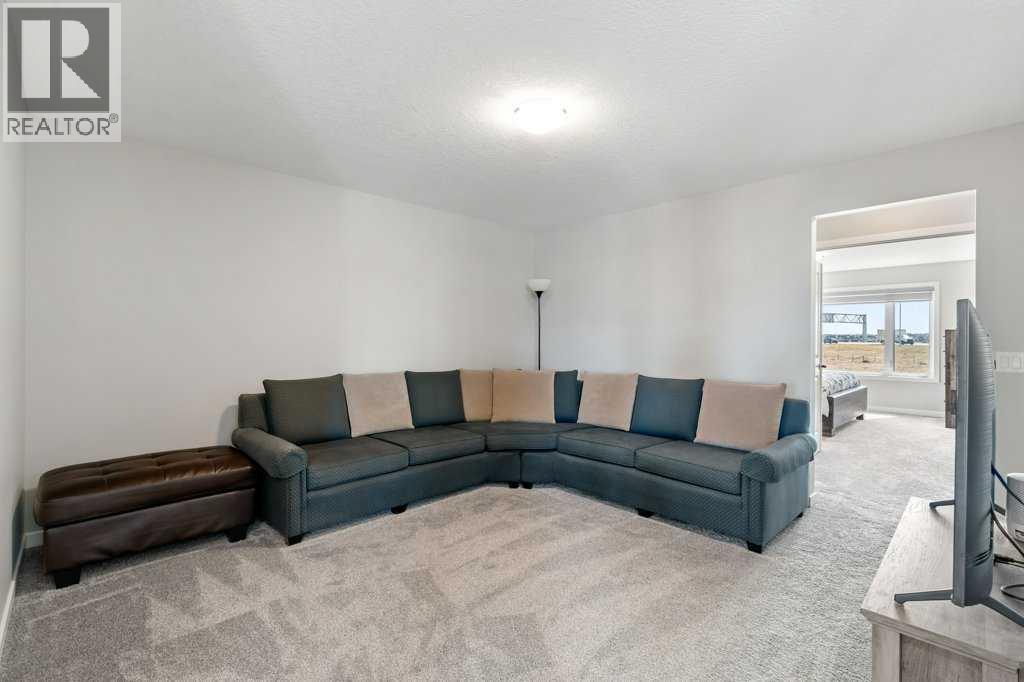 234 Carringsby Way NW, Calgary, Alberta