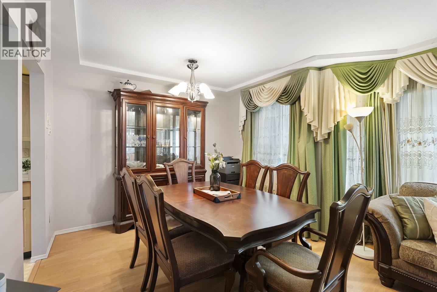 #108-8611 ACKROYD Road, Richmond