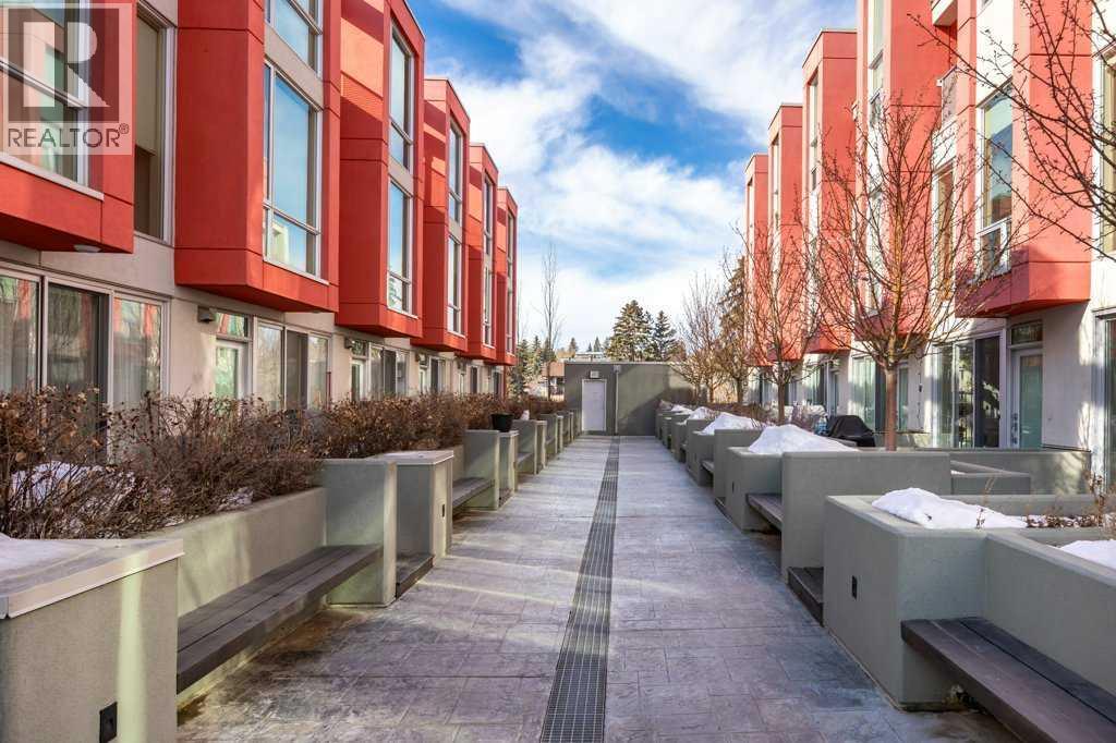 Single Family House for Sale in    Street SW South Calgary Calgary 