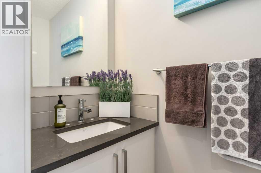 Single Family House for Sale in    Street SW South Calgary Calgary 