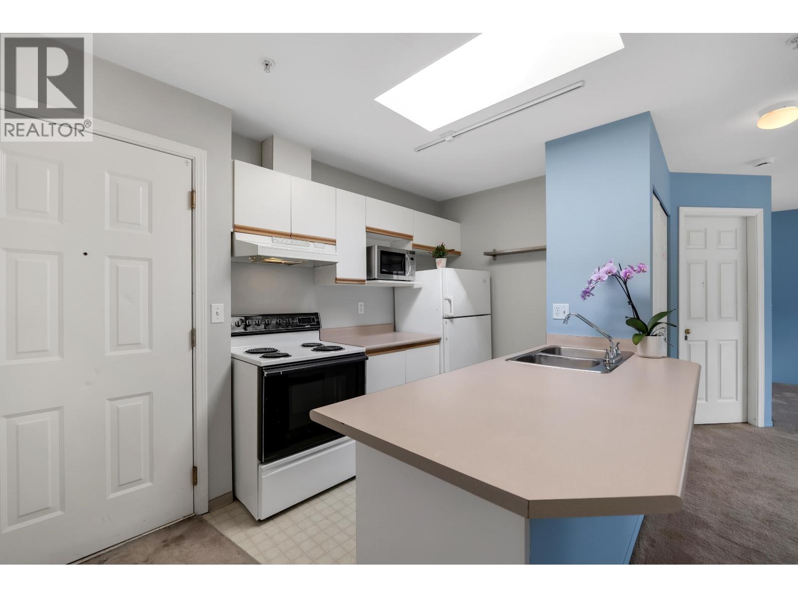 C307 40140 WILLOW CRESCENT, Squamish