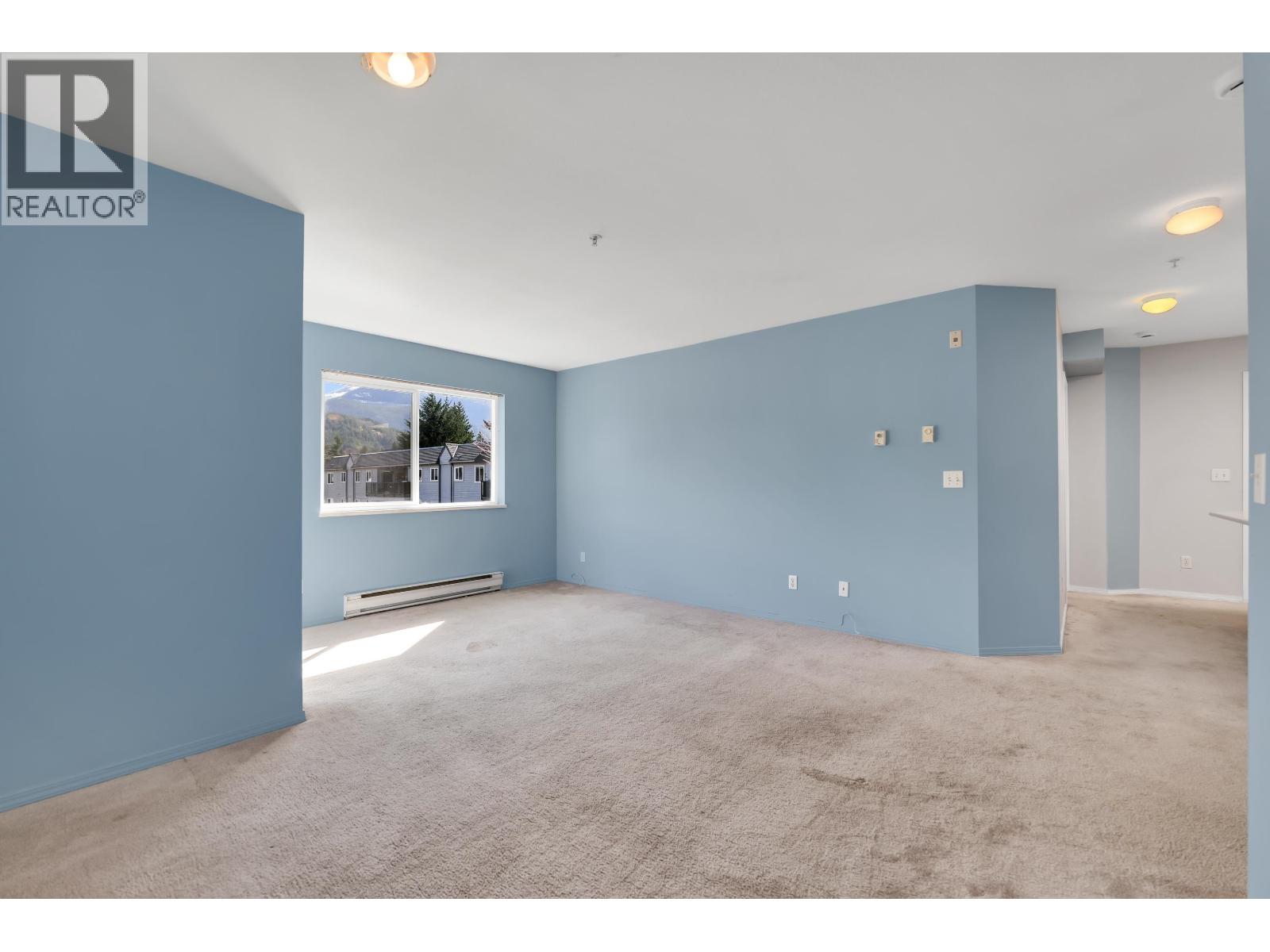 C307 40140 WILLOW CRESCENT, Squamish