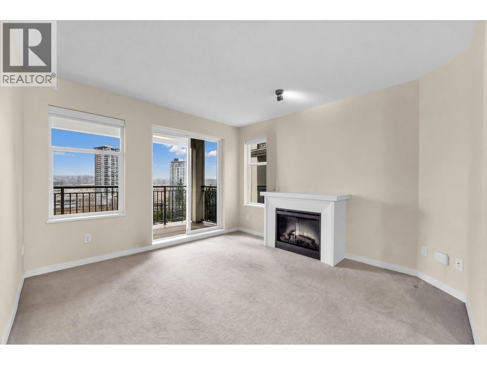 319 4768 BRENTWOOD Drive - main photo