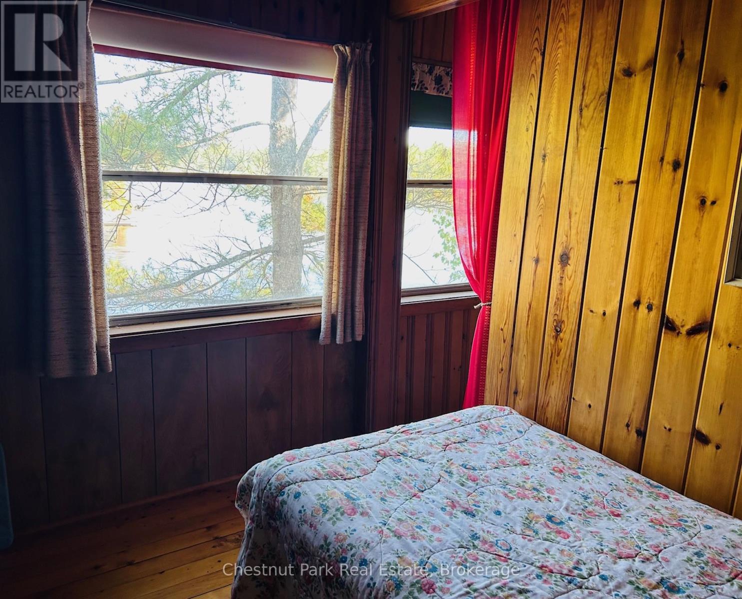 1 & 2 -1051 WIGWAM LODGE ROAD - 26
