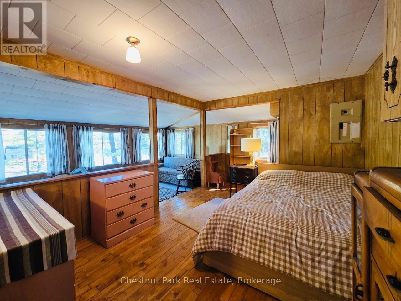 1 & 2 -1051 WIGWAM LODGE ROAD - 39