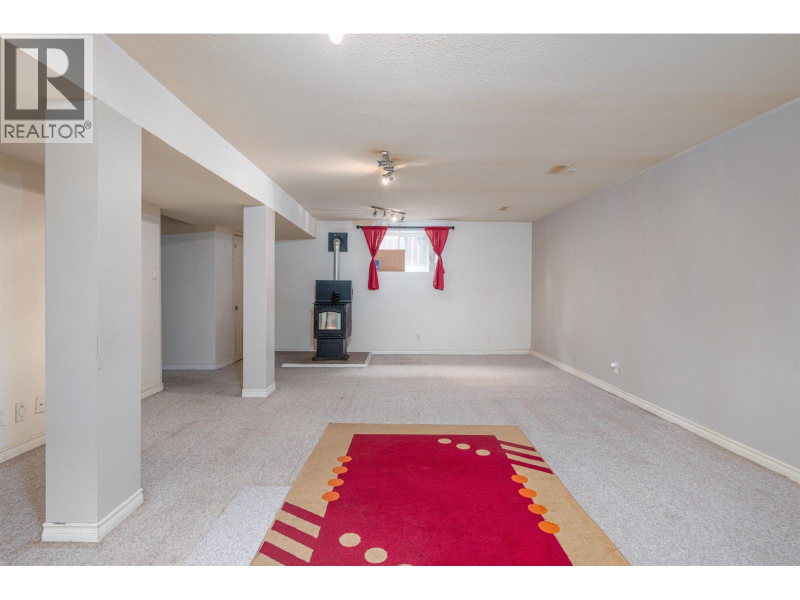 1728 MAPLE STREET - 22