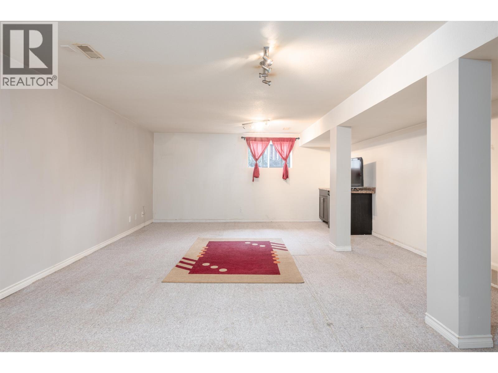 1728 MAPLE STREET - 20