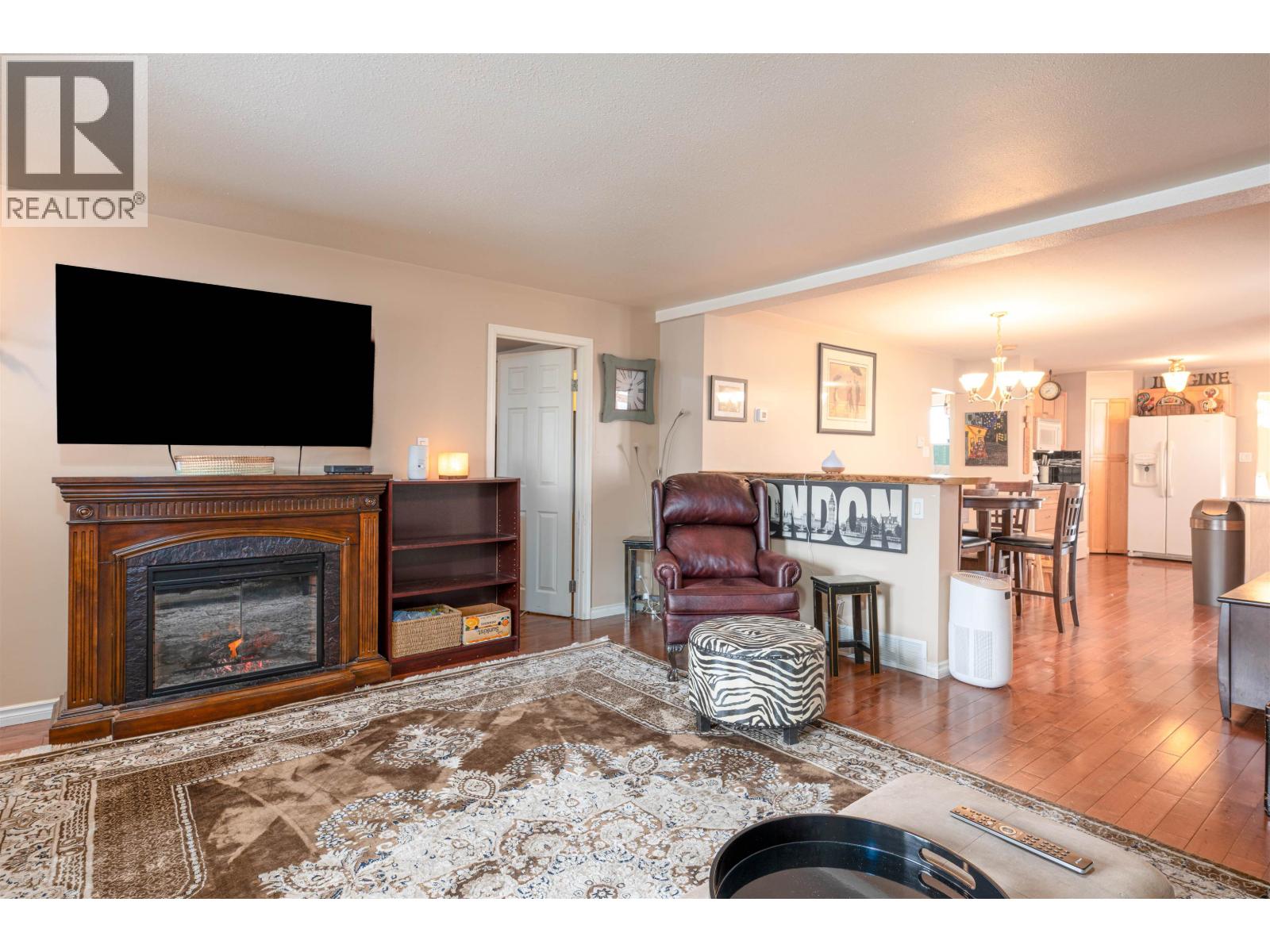 1728 MAPLE STREET - 14