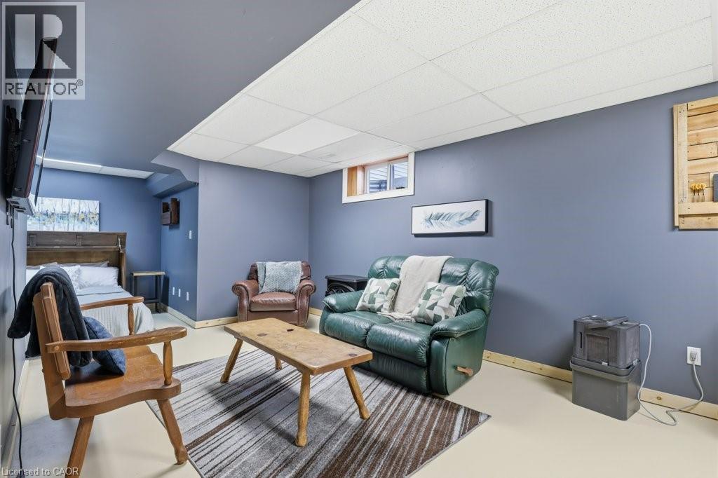 152 LASCHINGER Boulevard, New Hamburg, Ontario