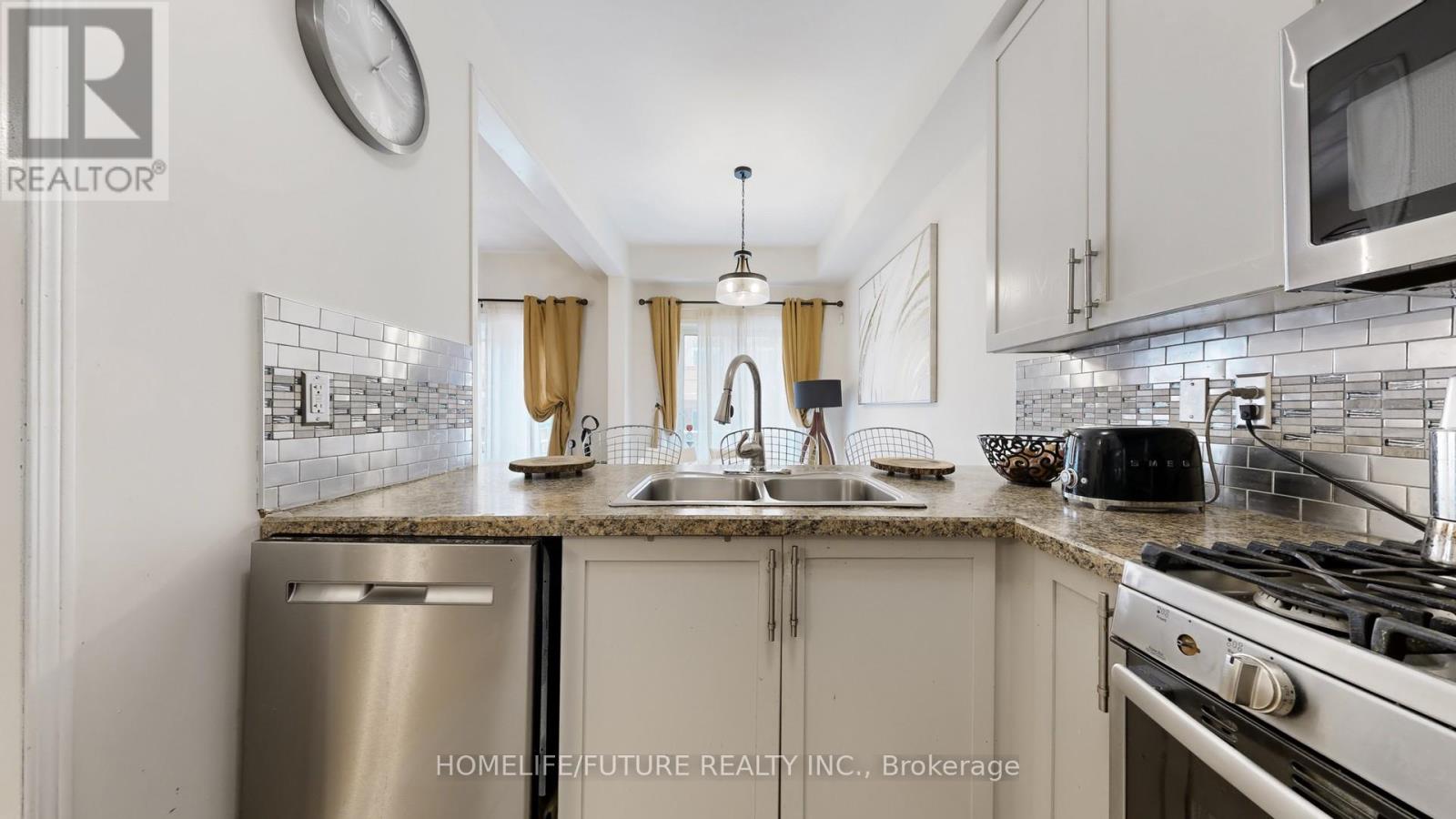 38 MARJORAM DRIVE - 15