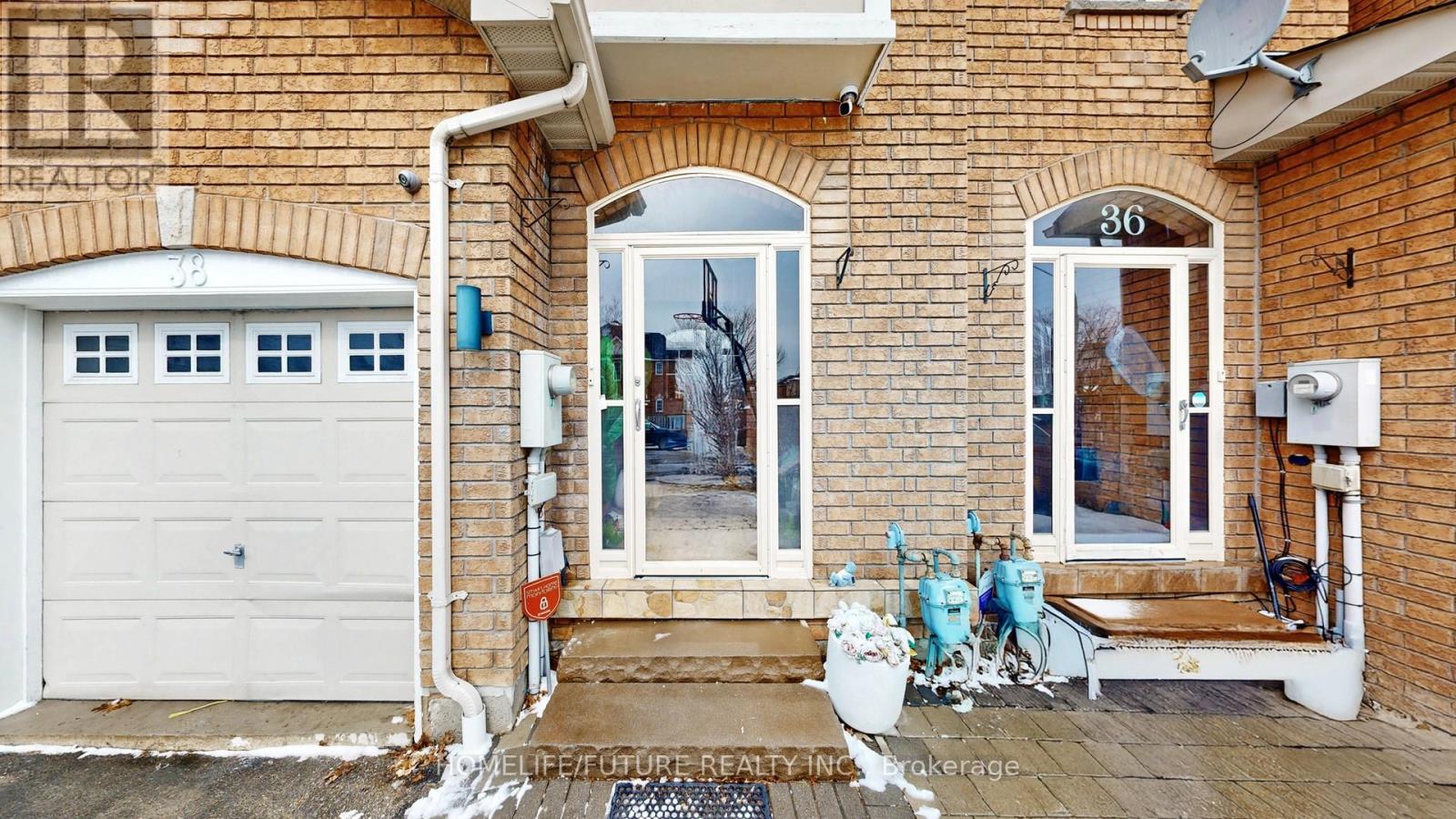 38 MARJORAM DRIVE - 2