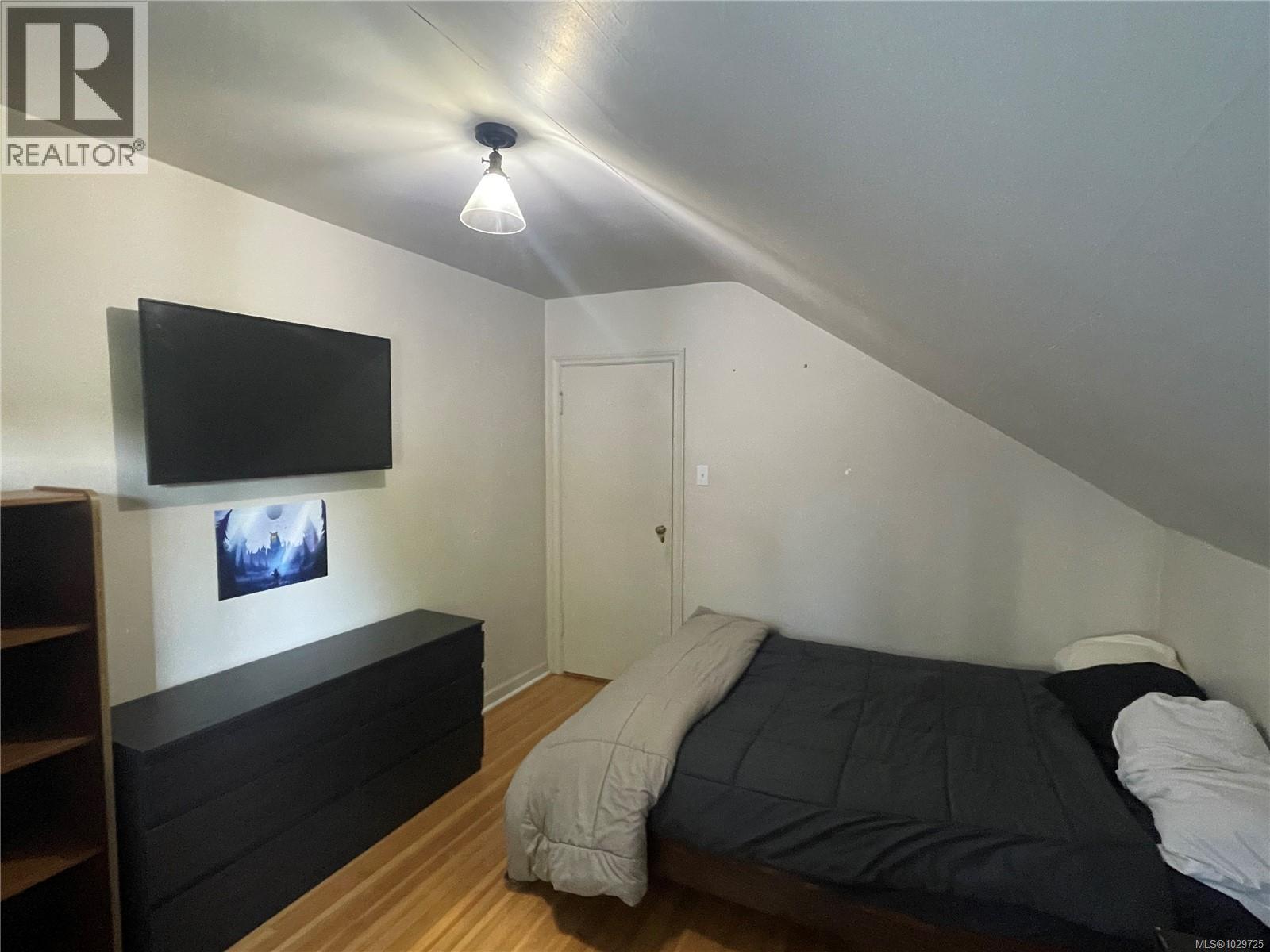 3910 3rd Ave - 63