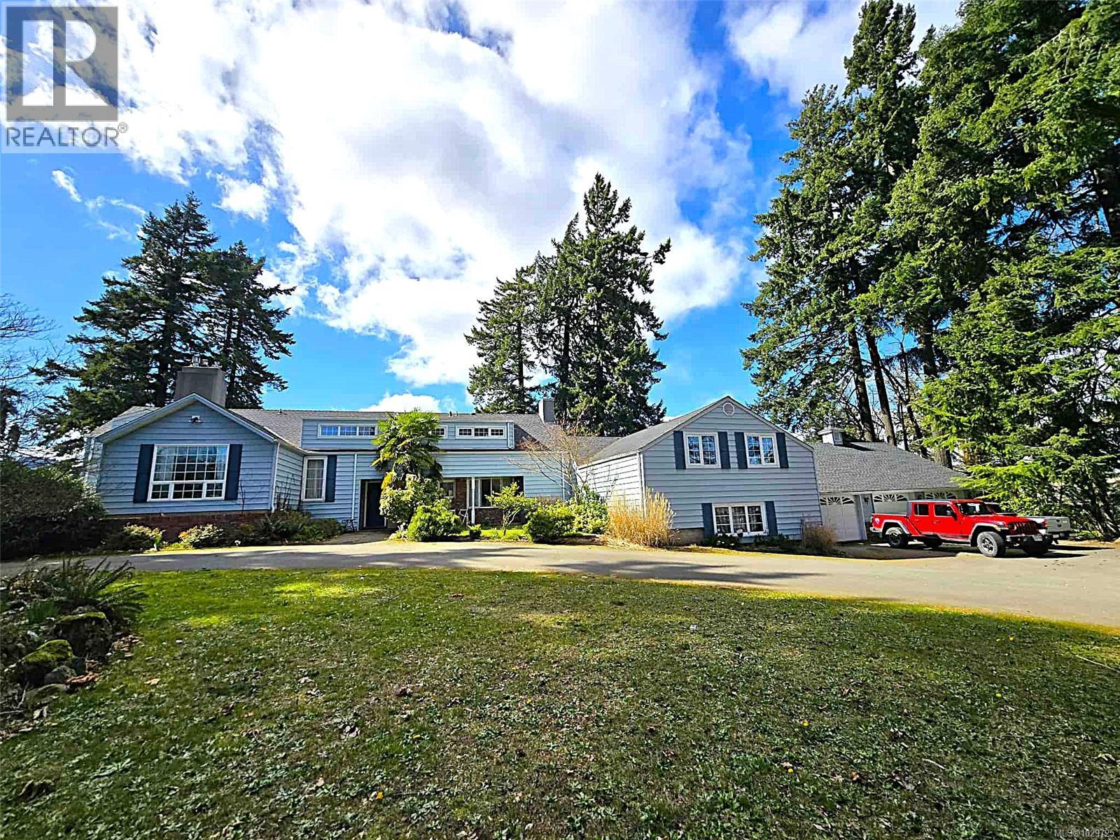 3910 3rd Ave - 55