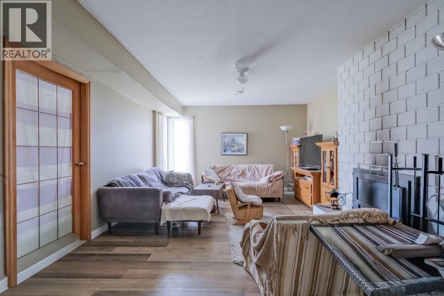 164 Arnott Place, Penticton