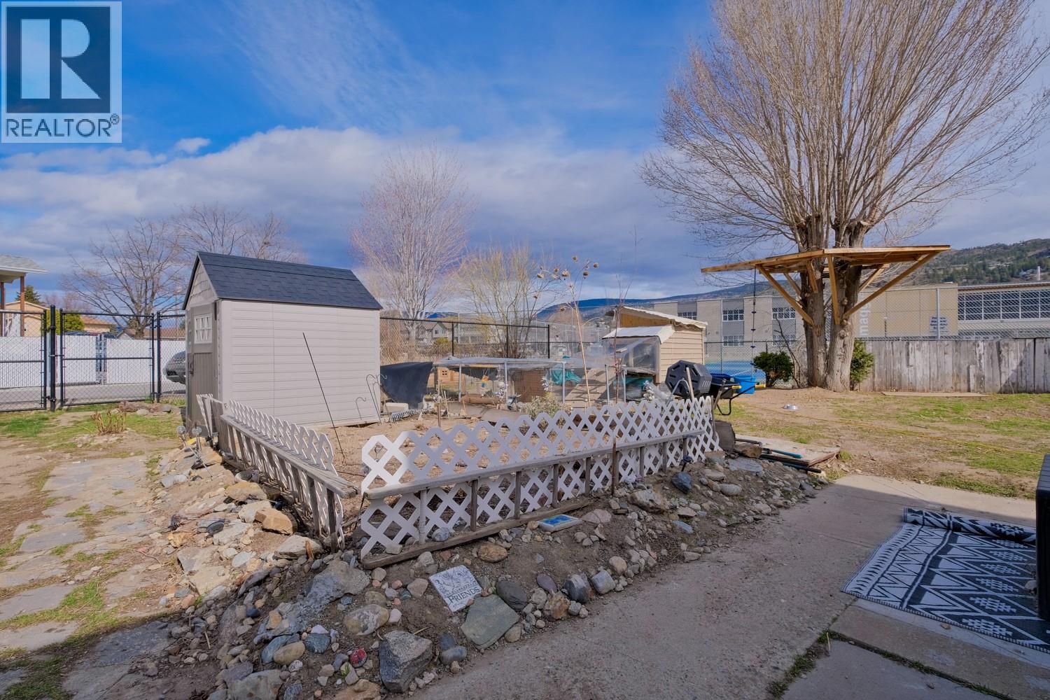 164 Arnott Place, Penticton