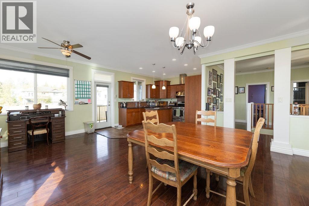 787 NORTH ROAD, Gibsons